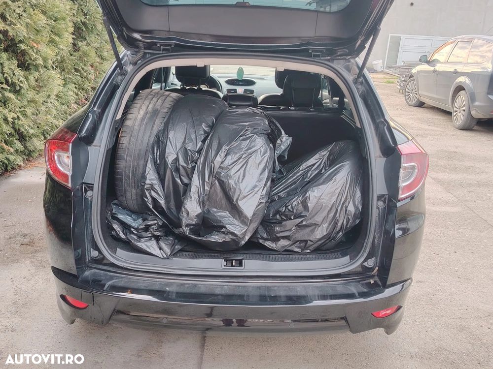 Renault Megane Grandtour ENERGY dCi 110 Start & Stopp Bose Edition - 11