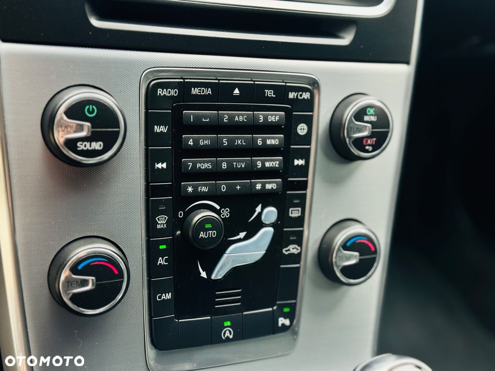 Volvo V60 D2 Drive-E R-Design Kinetic - 12