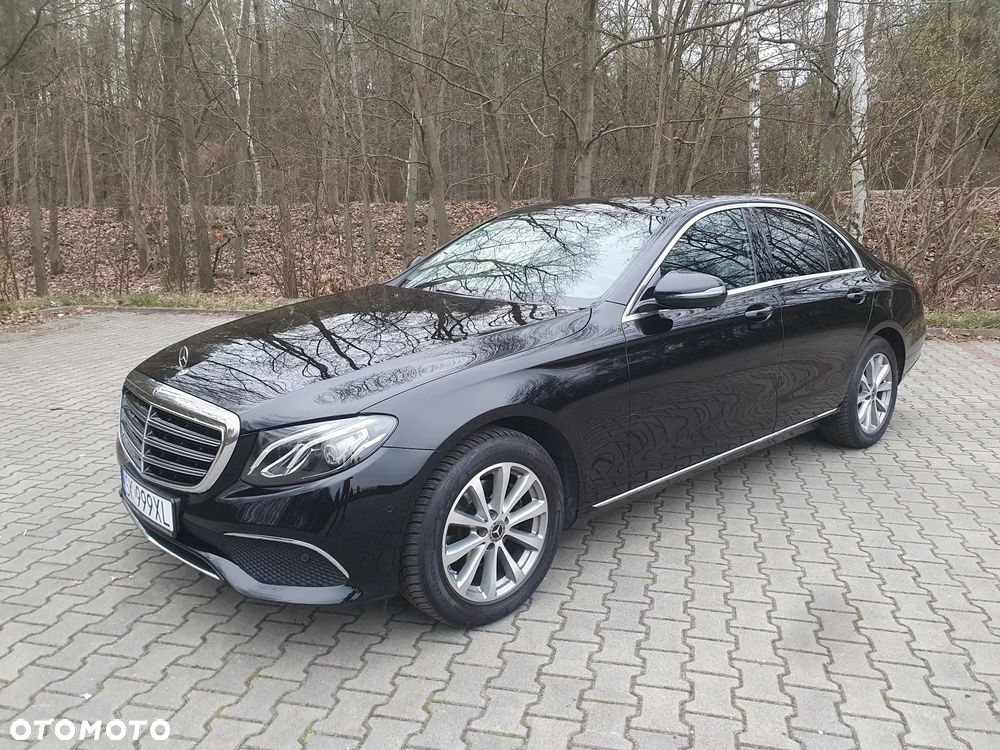 Mercedes-Benz Klasa E 220 d Business Edition 9G-TRONIC - 9