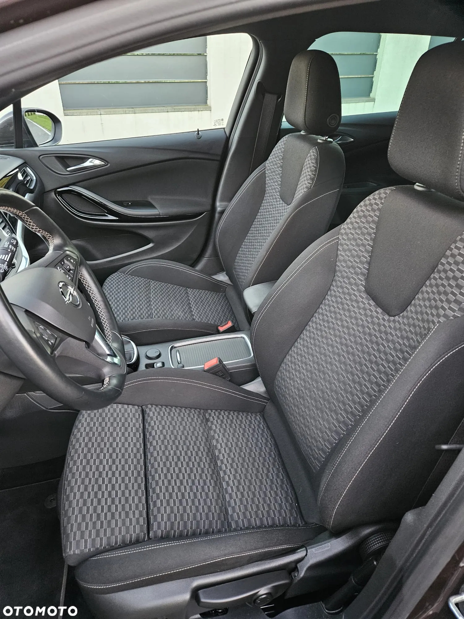Opel Astra 1.6 BiTrb D (CDTI) Start/Stop Sports Tourer Business - 16