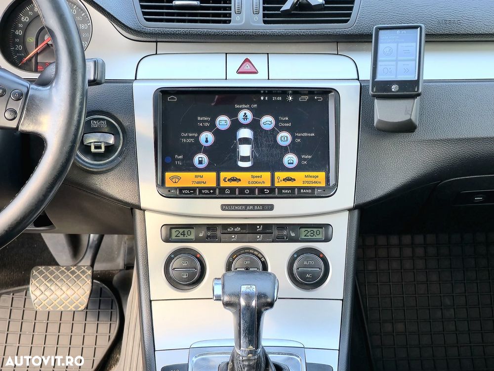 Volkswagen Passat 2.0 TDI DSG Comfortline - 9