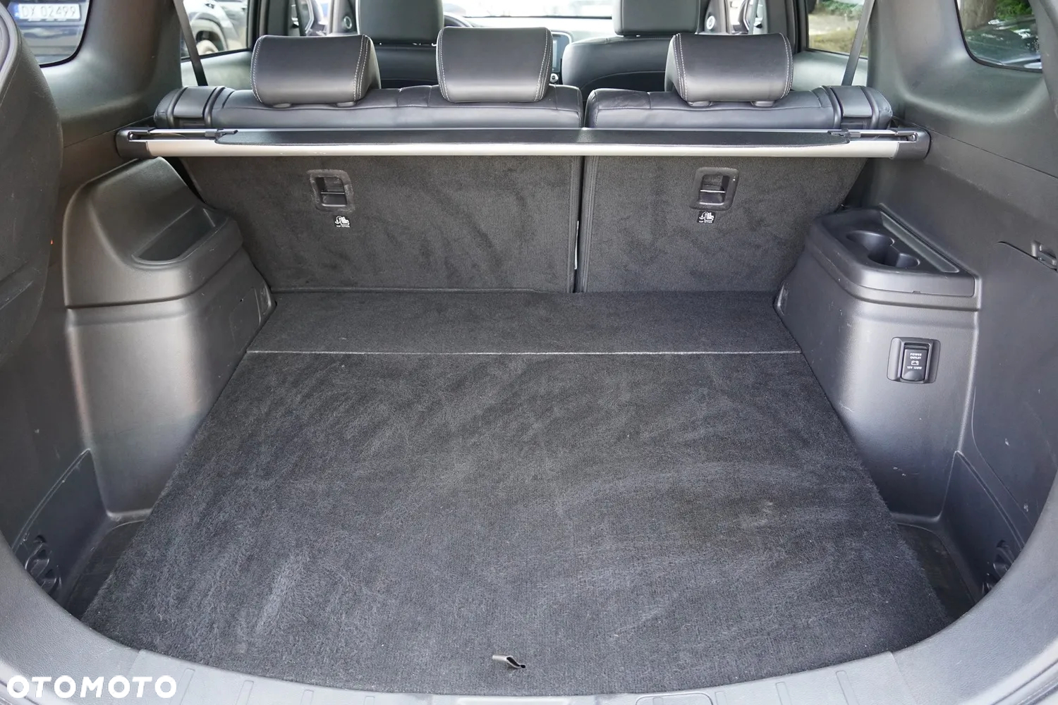 Mitsubishi Outlander ver-phev-instyle-plus - 25