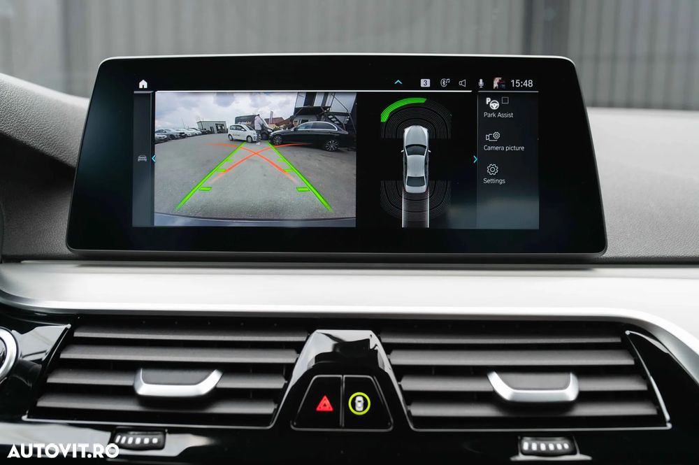 BMW Seria 5 530e xDrive Aut. M Sport Edition - 35