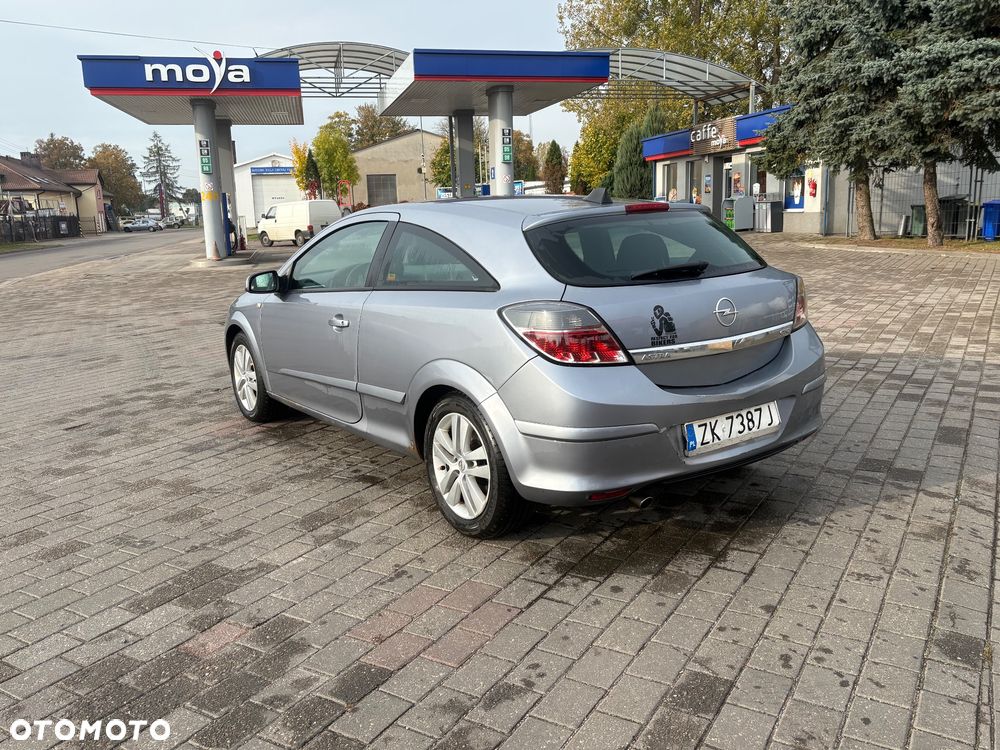Opel Astra - 8