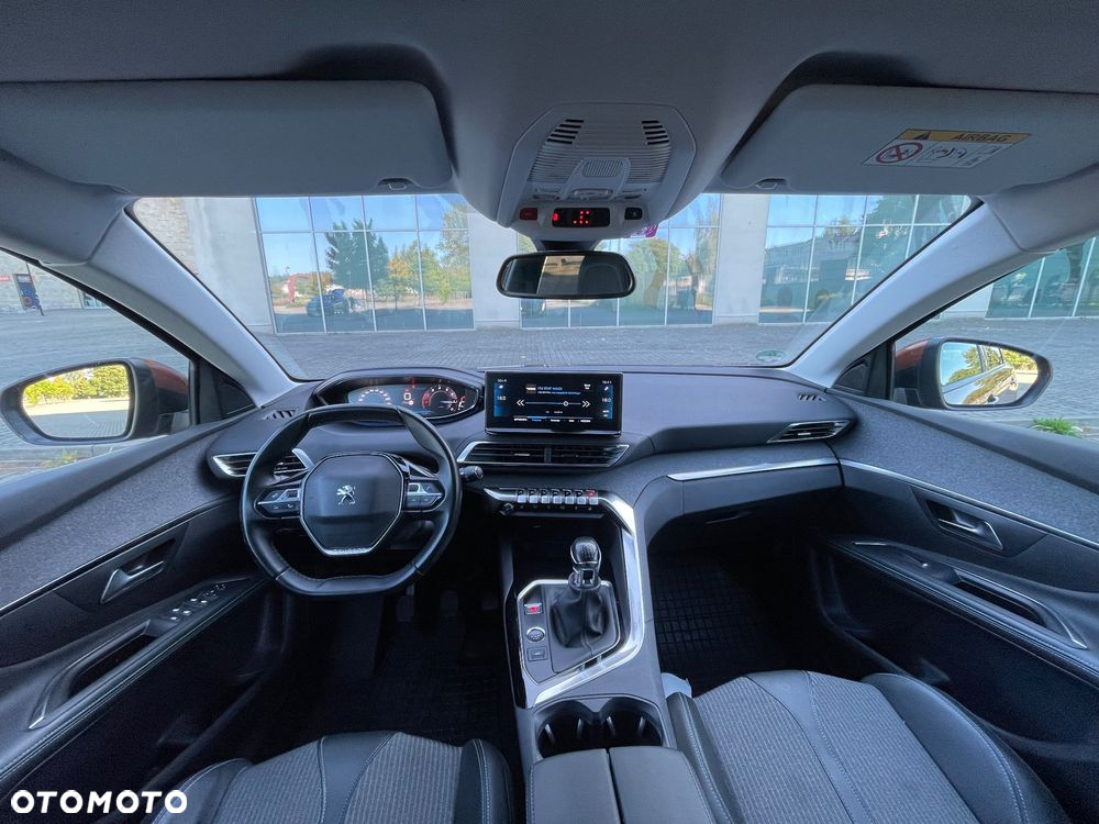 Peugeot 5008 - 15