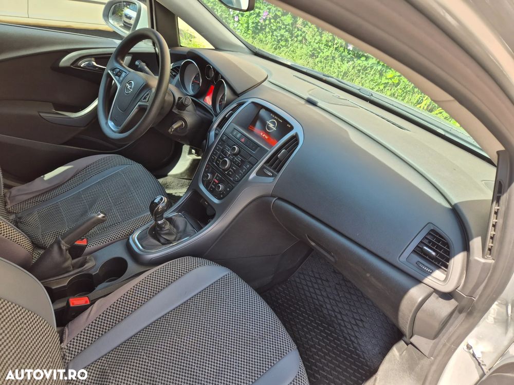 Opel Astra 1.6 TWINPORT ECOTEC Essentia - 6