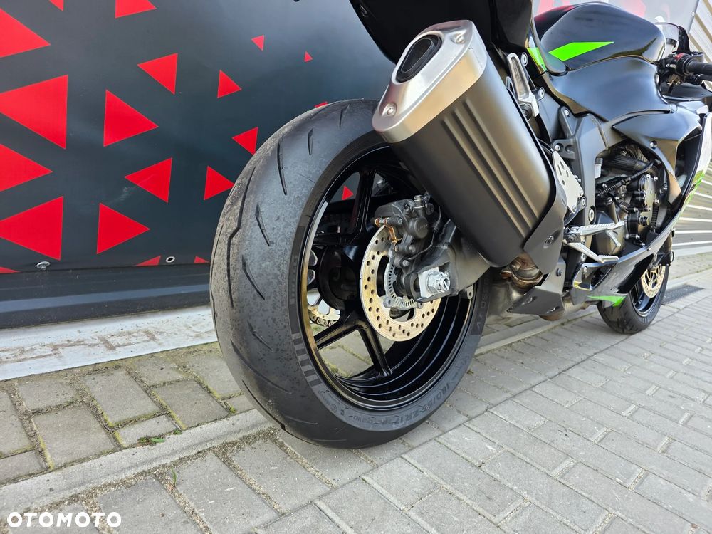 Kawasaki ZX - 21