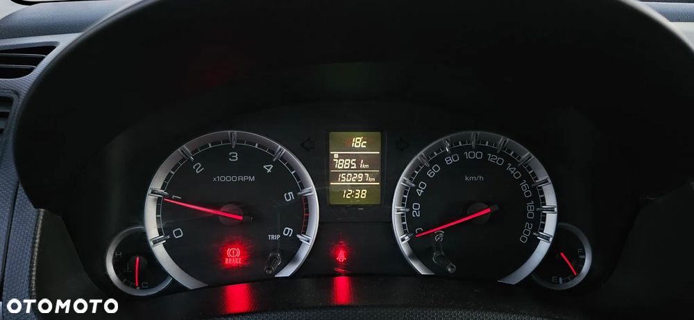 Suzuki Swift 1.3 DDiS Club - 12