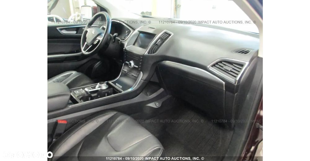 Ford Edge 2.0 EcoBlue Twin-Turbo 4WD Titanium - 35