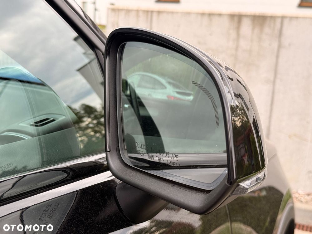 Volvo XC 40 B5 B AWD Momentum Pro - 14
