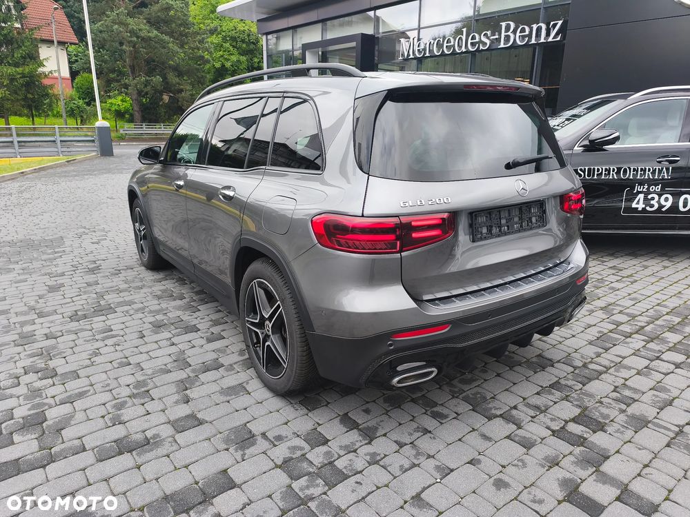 Mercedes-Benz GLB 200 mHEV AMG Line 7G-DCT - 3