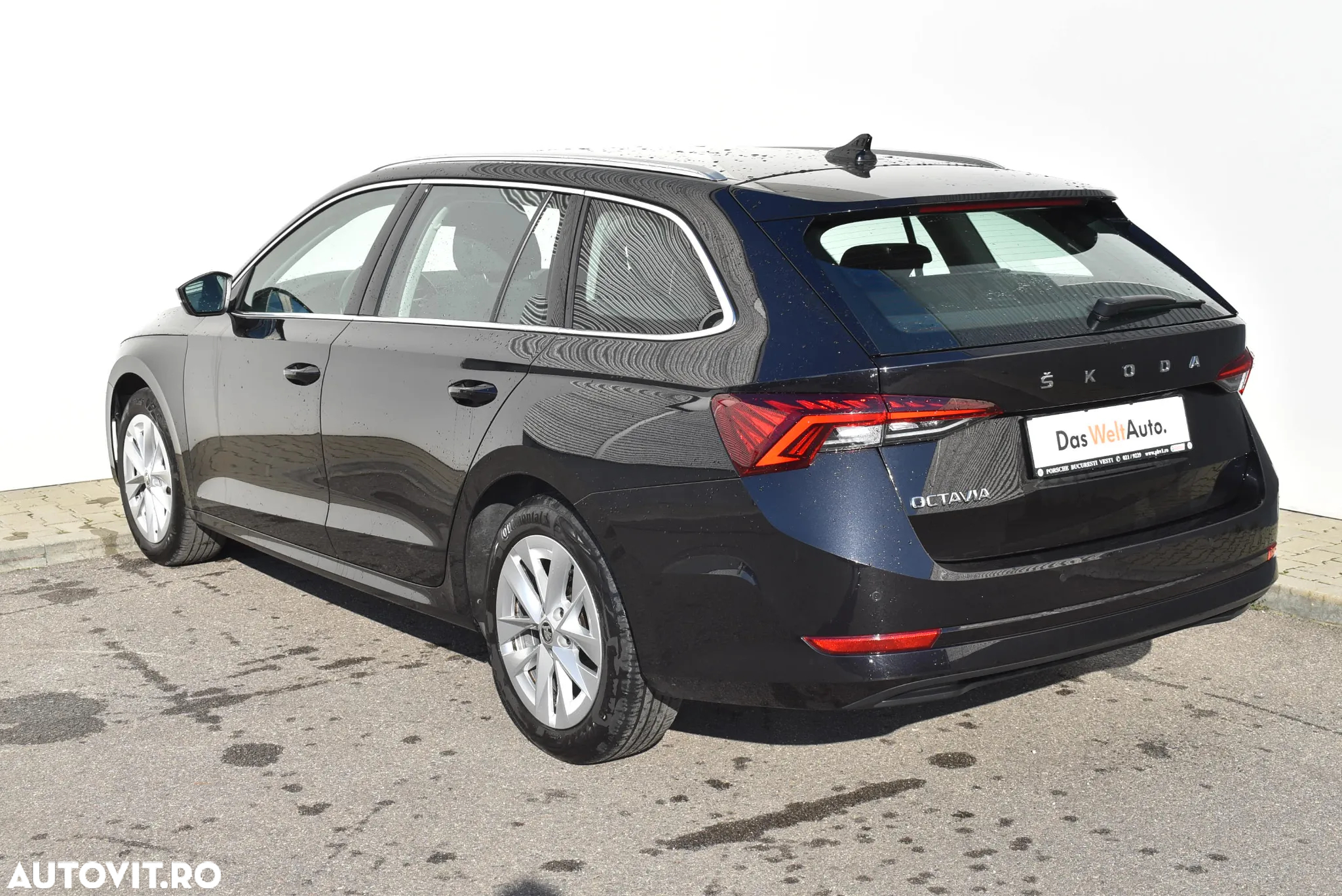 Skoda Octavia Combi 2.0 TDI (Green tec) DSG Style - 7
