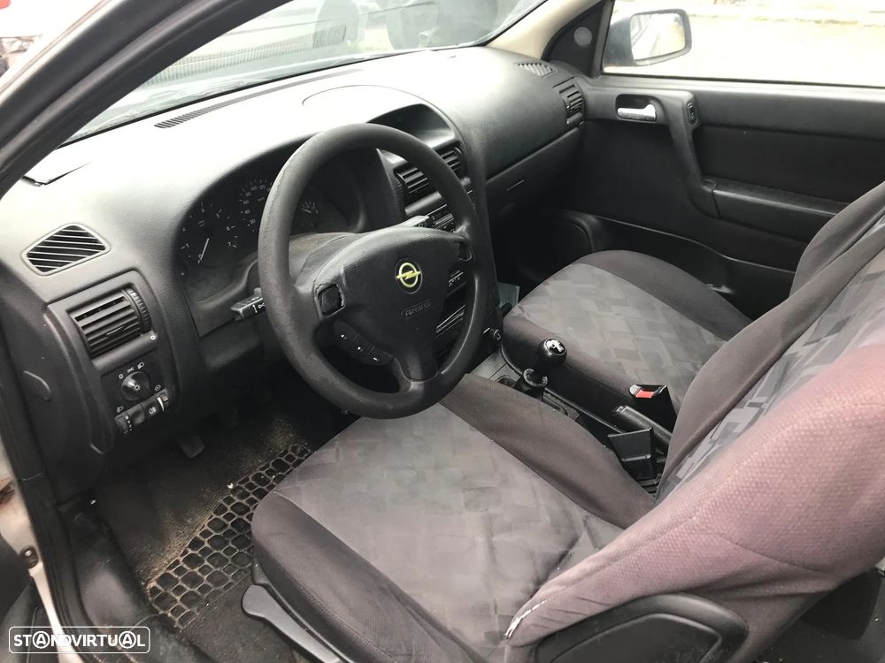 Opel Astra 1.4 16V Caravan 2000 - Para Peças - 7
