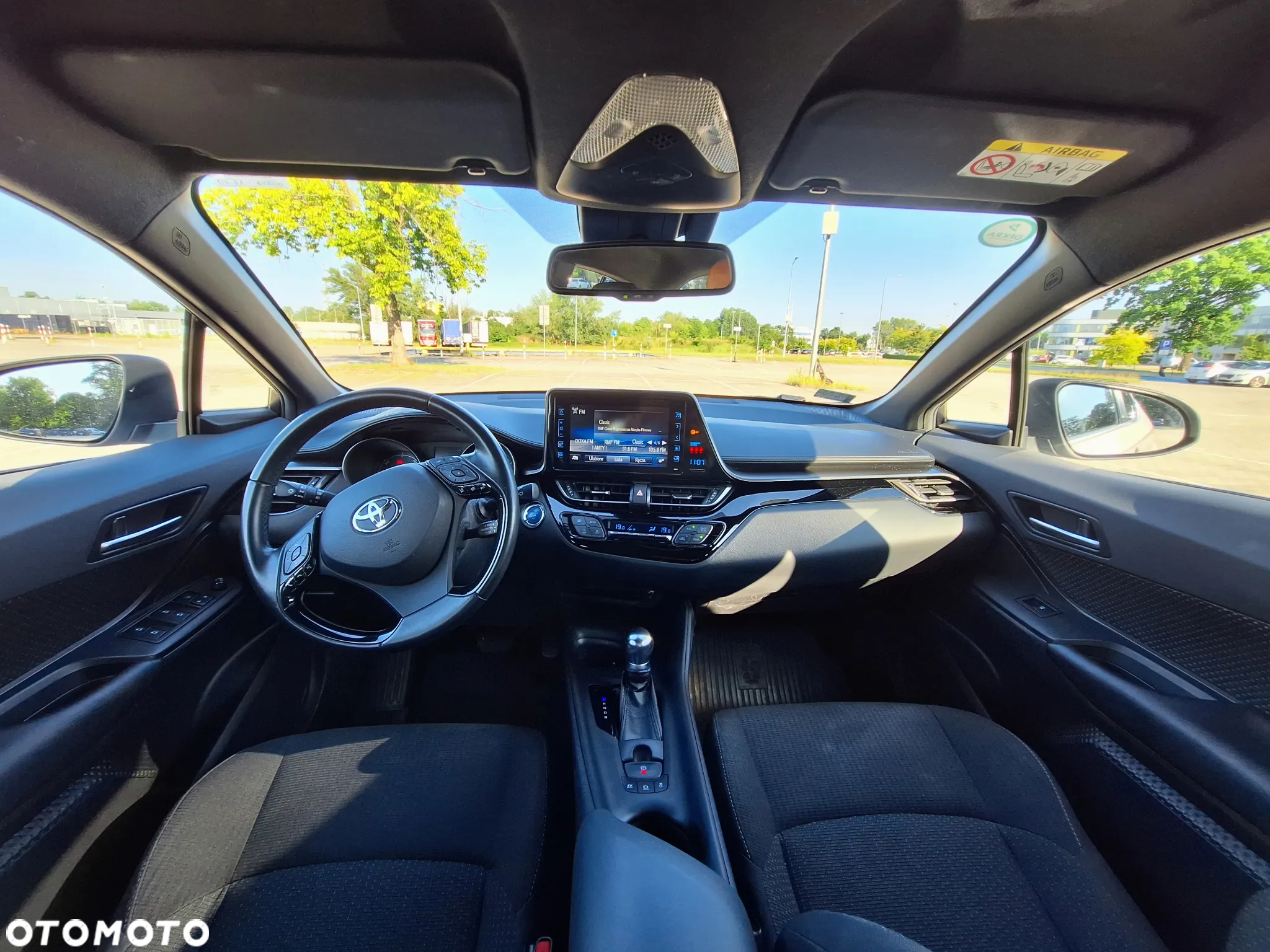 Toyota C-HR 1.8 Hybrid Premium - 11