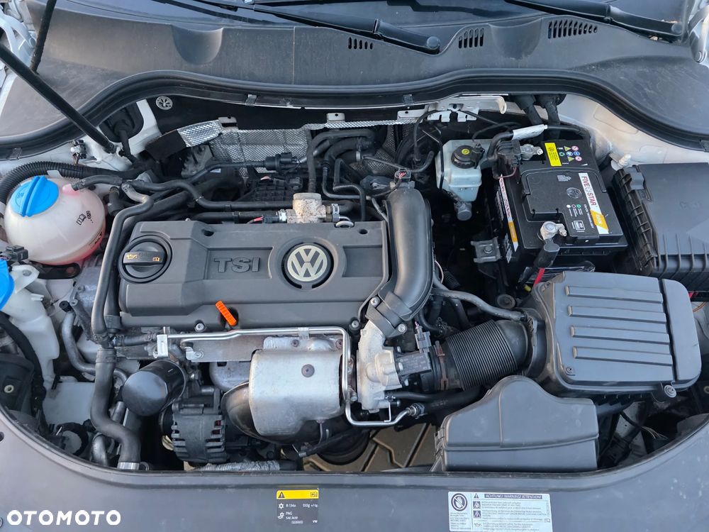 Volkswagen Passat 1.4 TSI Comfortline - 16