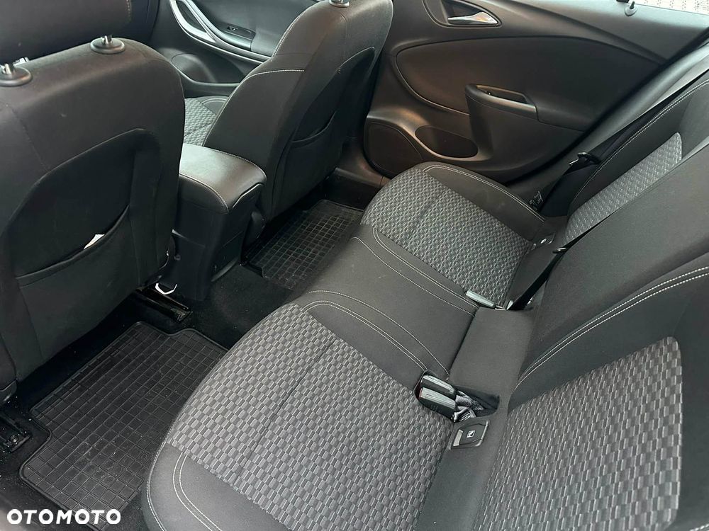 Opel Astra 1.6 CDTI Elite - 19