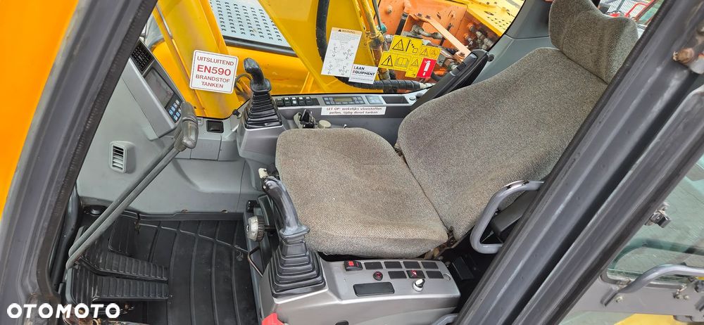 Doosan <<Doosan DX140LC, błotniak! klepka 90cm, podwozie ma 600Mtg, sprowadzona!>> - 27
