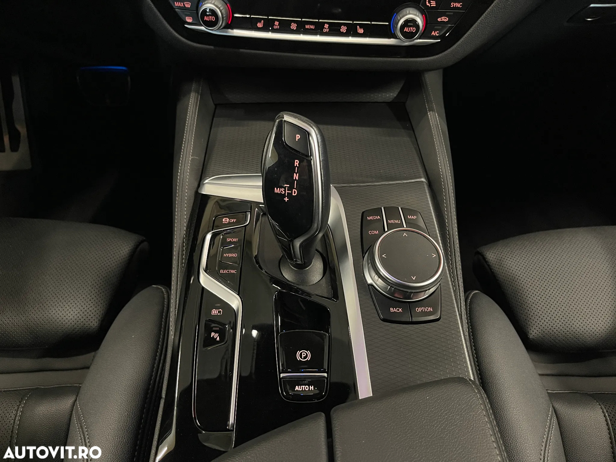 BMW Seria 5 545e xDrive AT PHEV - 27
