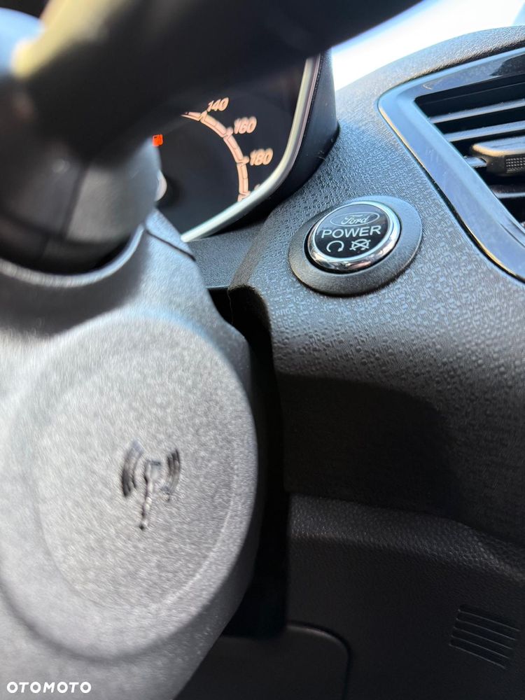 Ford Fiesta 1.6 TDCi Titanium - 21