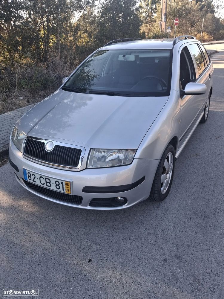 Skoda Fabia Break 1.2 Elegance - 2