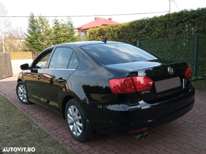 Volkswagen Jetta - 19