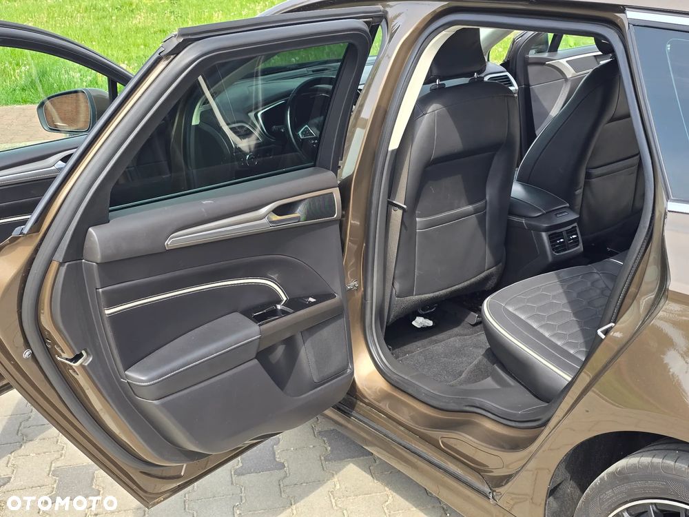 Ford Mondeo SW TDCi Bi-Turbo PowerShift-Aut Vignale - 10