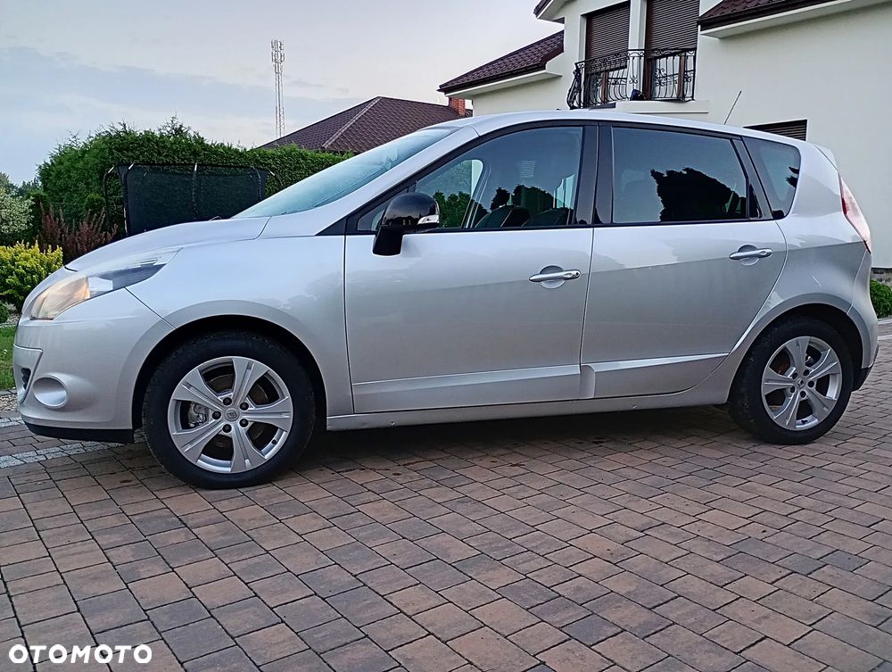 Renault Scenic - 3