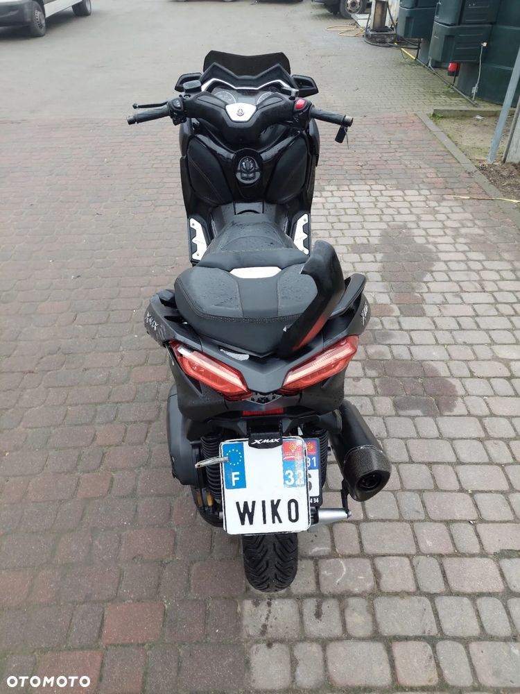 Yamaha X-max - 4
