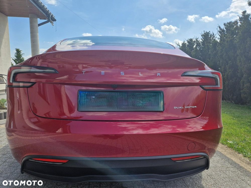 Tesla Model 3 Long Range AWD - 6