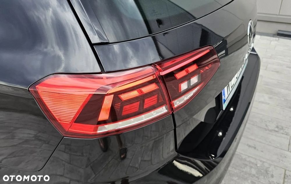 Volkswagen Passat Variant 2.0 TDI EVO Business DSG - 36