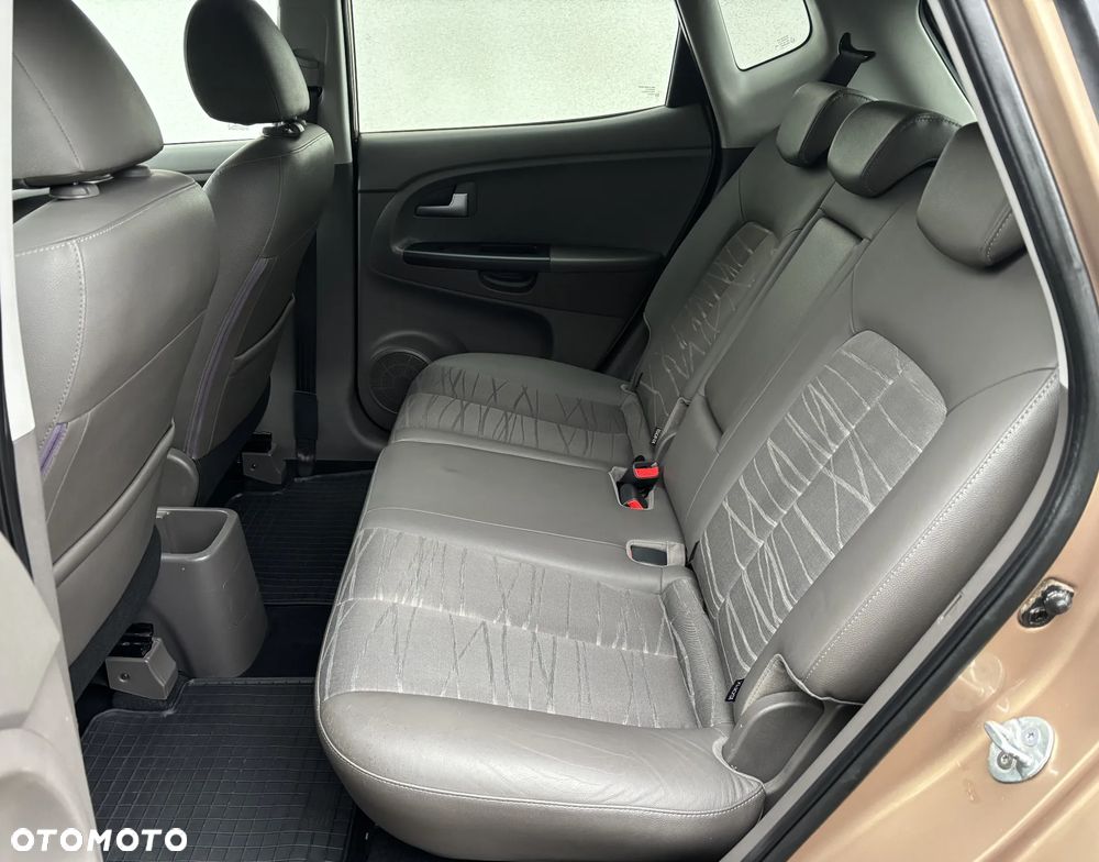 Kia Venga 1.6 XL - 18