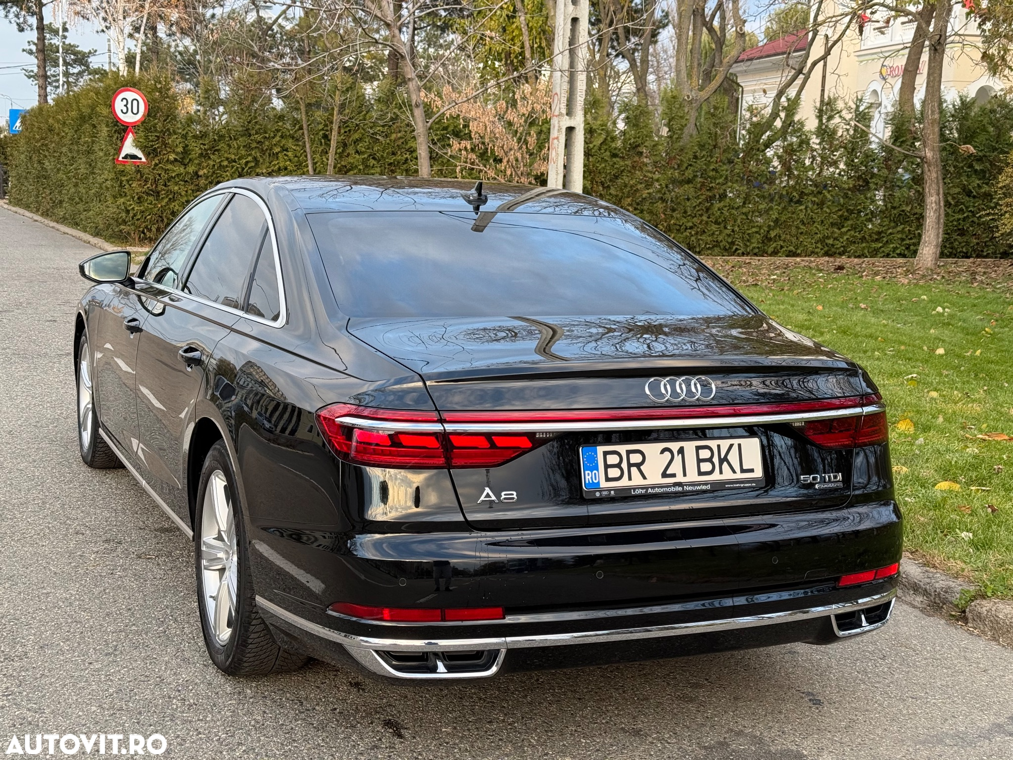 Audi A8 3.0 50 TDI quattro Tiptronic - 3