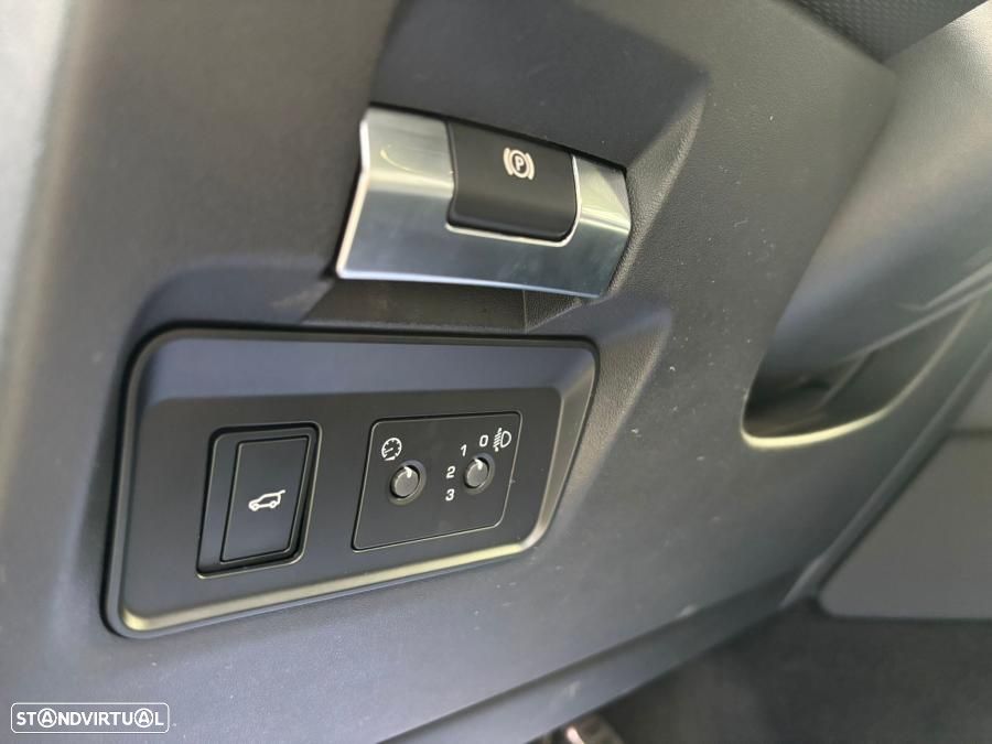 Land Rover Discovery Sport - 15