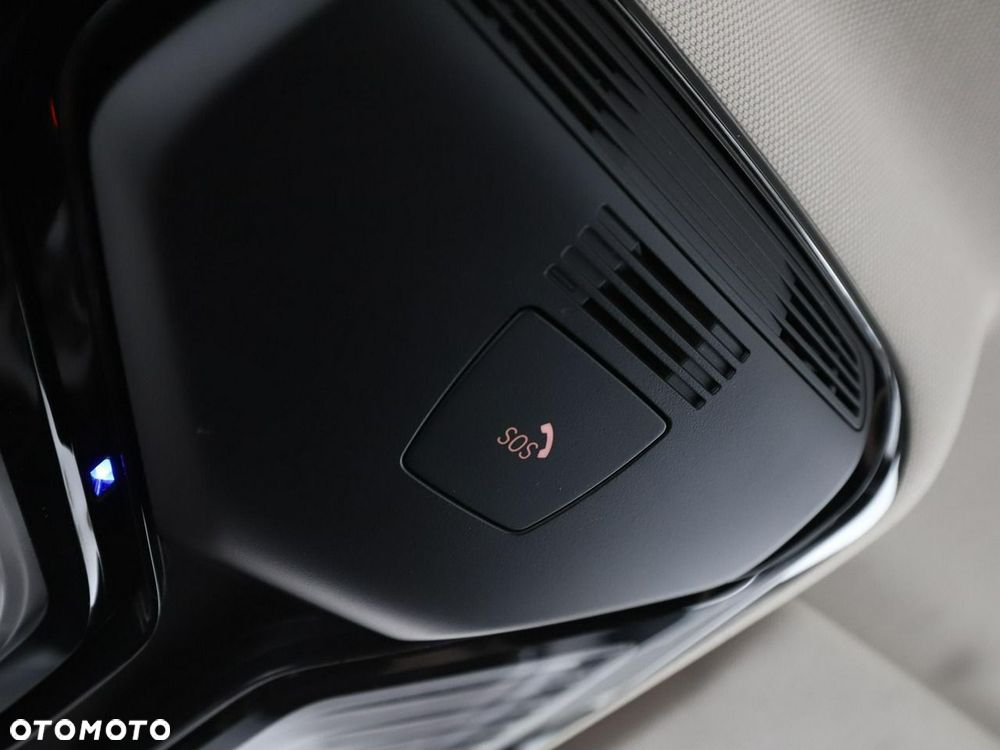 BMW Seria 5 520d - 37
