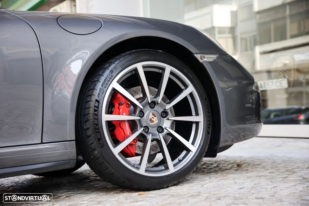 Porsche 911 (991) Carrera 4 S PDK - 4
