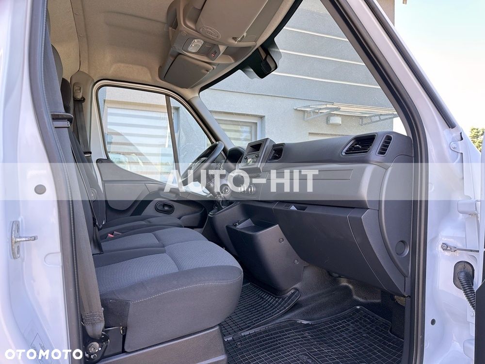Renault Master - 18