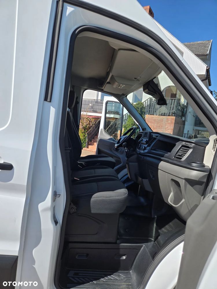 Ford Transit - 11