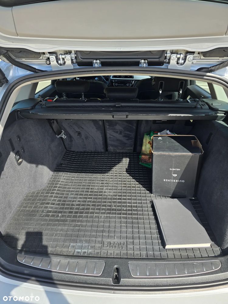 BMW Seria 3 320d - 11