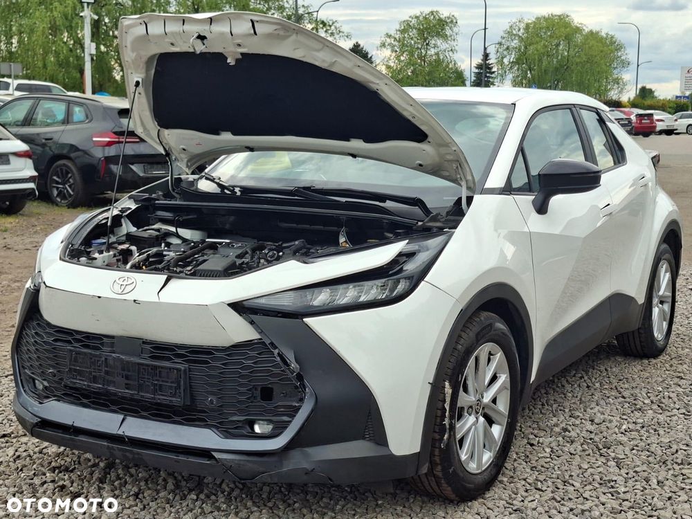 Toyota C-HR - 12
