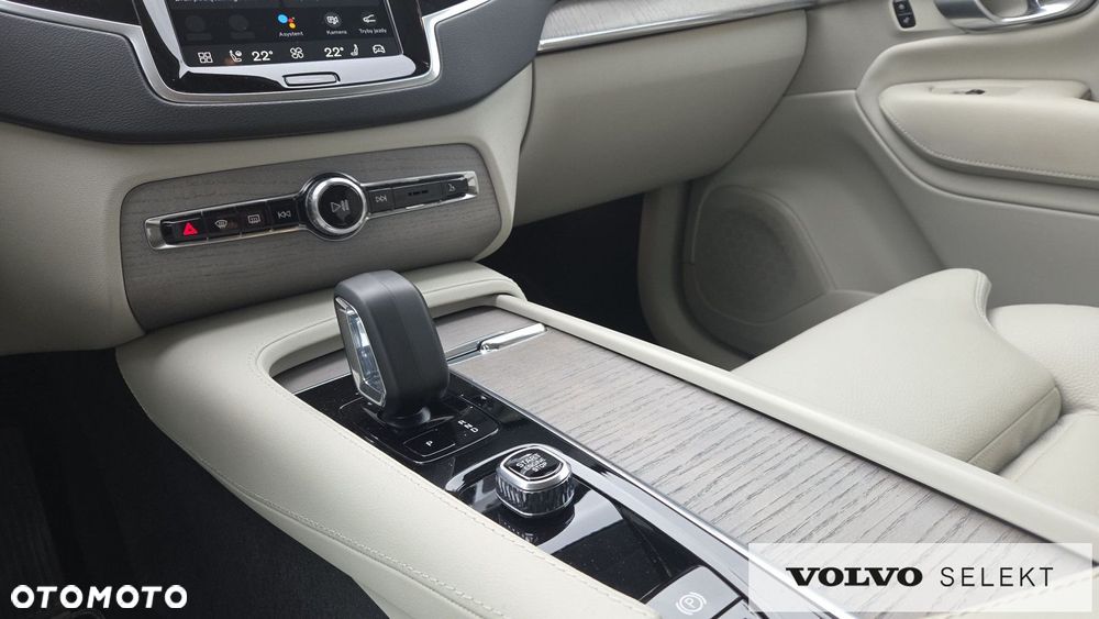 Volvo XC 90 B5 D AWD Plus Bright 7os - 24