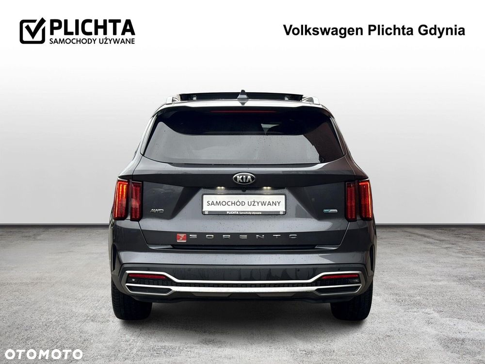 Kia Sorento - 4