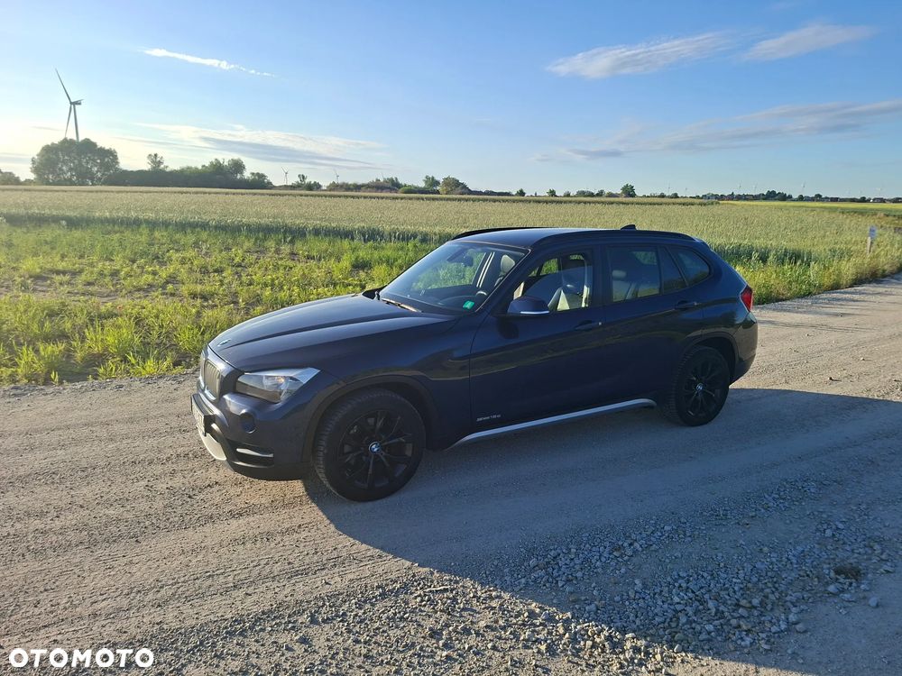 BMW X1 xDrive18d - 8