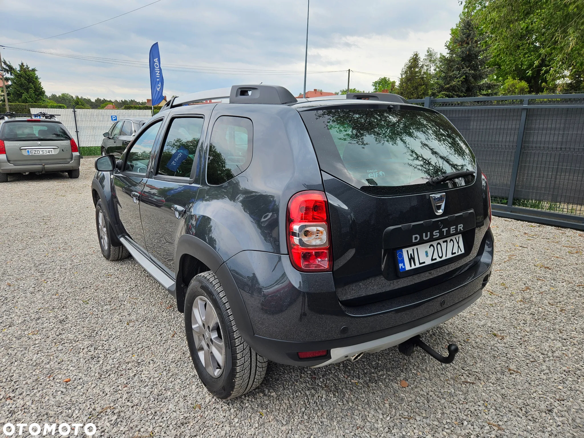 Dacia Duster 1.6 SCe Essential - 10