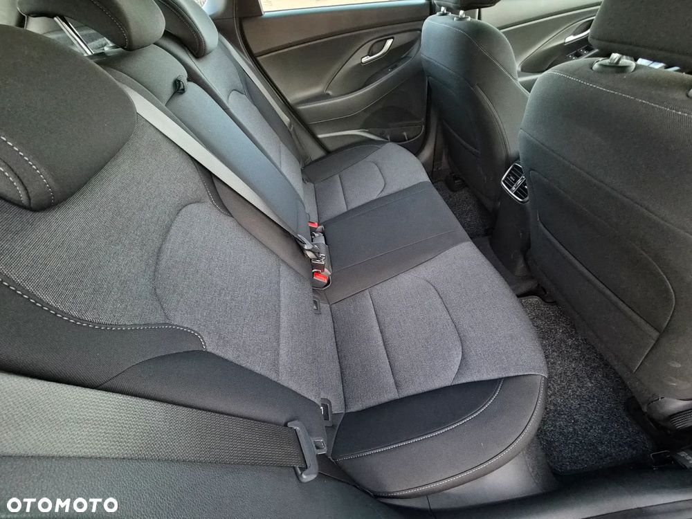 Hyundai i30 1.0 T-GDI 48V-Hybrid Select - 9