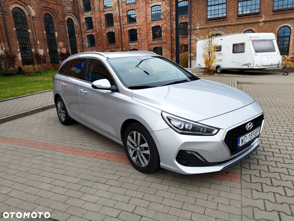Hyundai i30 1.6 D Comfort - 3