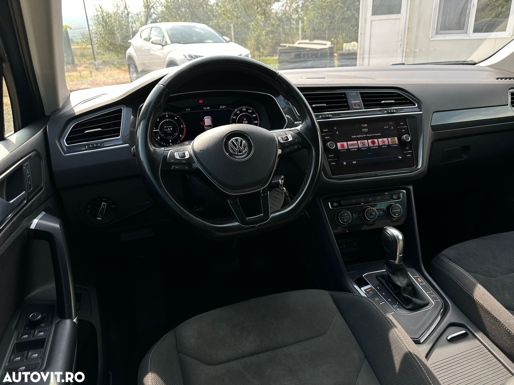 Volkswagen Tiguan 2.0 TDI SCR (BlueMotion Technology) DSG Highline - 13