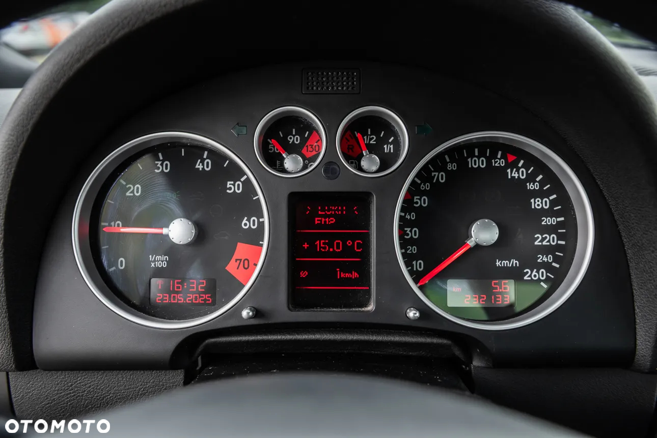 Audi TT Coupé Coupe 1.8T Quattro - 22