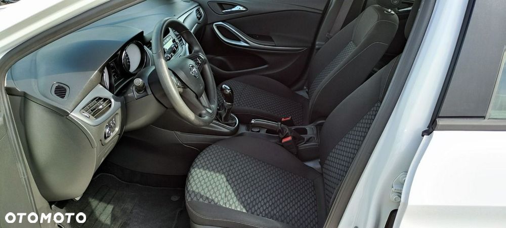 Opel Astra - 6