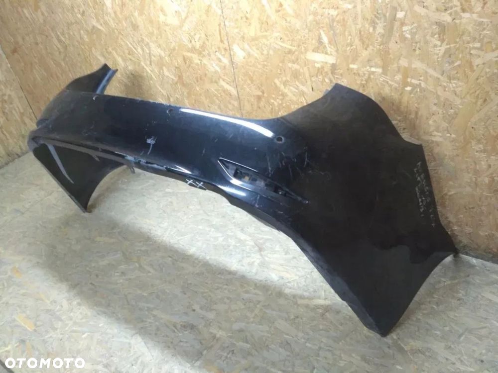 AVENSIS T27 KOMBI II LIFt 2015- zderzak tylny tył - 3