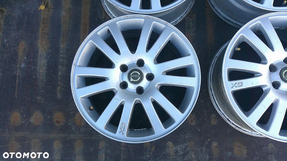 VOLVO V70 FELGI ALUMINIOWE 5X108 17 - 4
